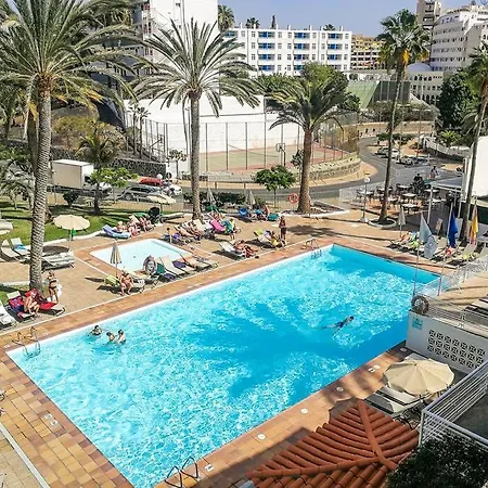 - Piscina Climatizada - Playa Del Ingles Maspalomas (Gran Canaria)